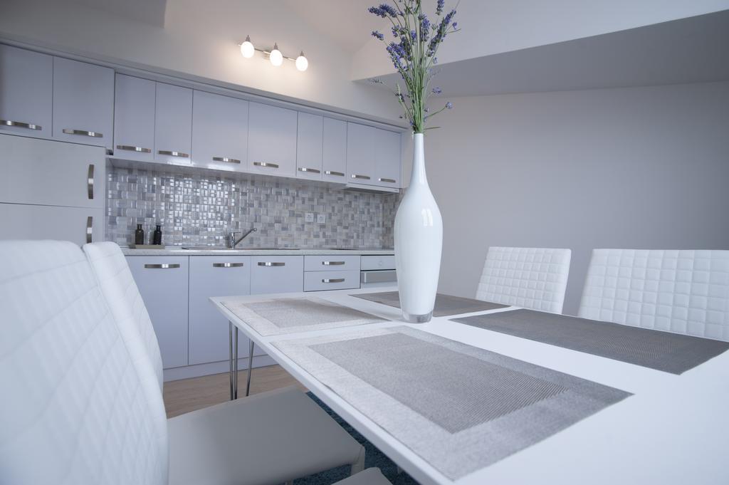 Apartments Kuljace 스베티스테판 외부 사진