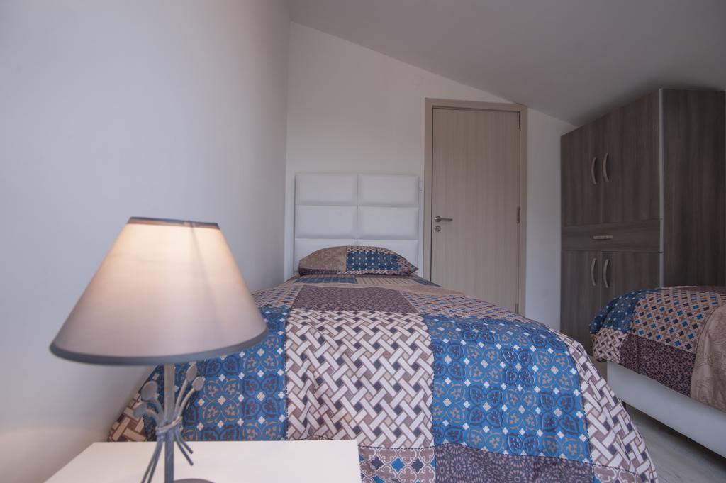 Apartments Kuljace 스베티스테판 외부 사진