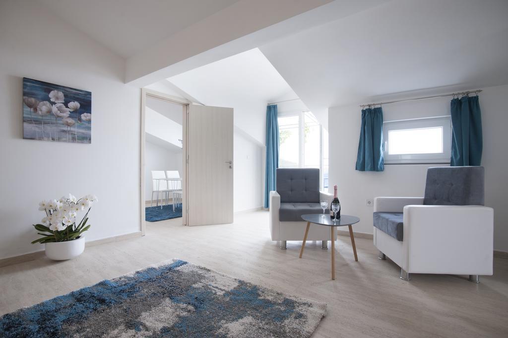 Apartments Kuljace 스베티스테판 외부 사진